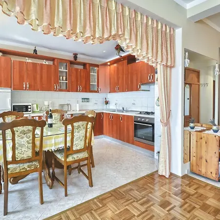 Appartement Pecirep Pula