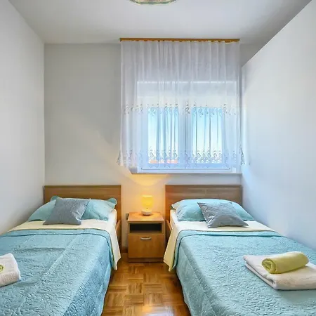 Pecirep Apartmán *